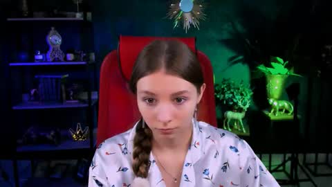 juliedaniel online show from 10-15-25, 08:25