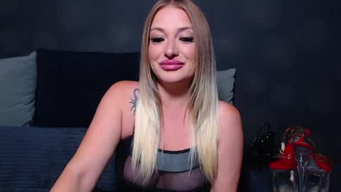 julia online show from 07-09-26, 05:33