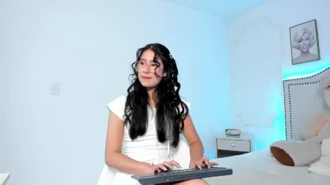 juliee_ross online show from 05-09-26, 12:32