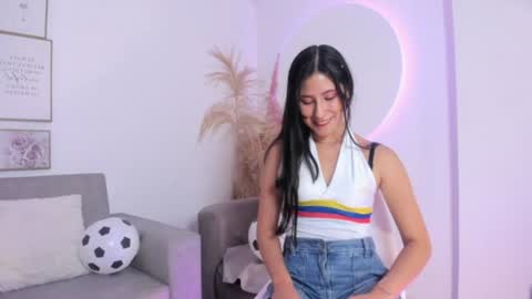 juliee_ross online show from 06-23-26, 01:31