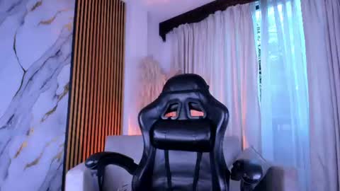 Julien online show from 06-28-26, 11:27