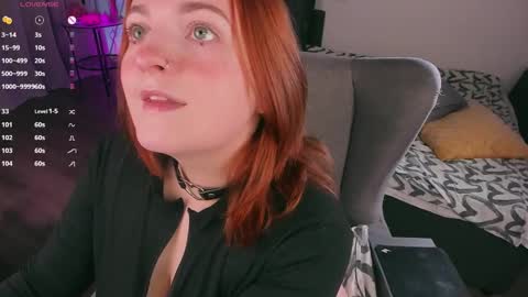 Snapshot of juliet_schoolgirl chatting on 01-23-25, 07:51 Juliet online show from 01-23-25, 07:51