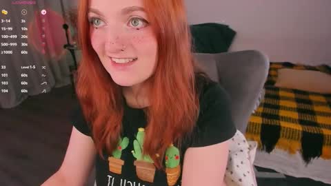 Snapshot of juliet_schoolgirl chatting on 11-29-25, 03:37 Juliet online show from 11-29-25, 03:37