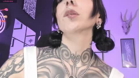 juliet_sourire online show from 05-04-26, 02:13