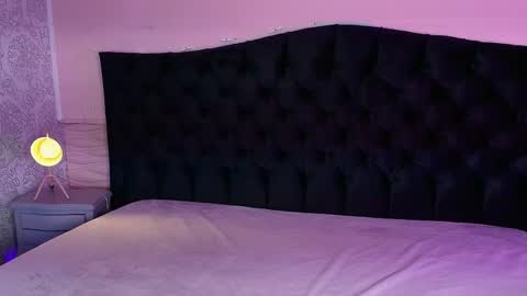 Julieta  online show from 04-08-26, 12:05