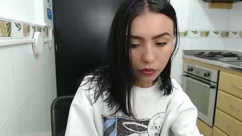 julieta_fn online show from 04-17-26, 01:58