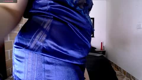 Snapshot of julieta_rodriguez chatting on 05-23-26, 03:49 Julieta Rodriguez online show from 05-23-26, 03:49