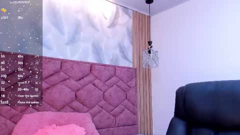Snapshot of julieta_sweett20 chatting on 06-10-26, 01:21 Julieta online show from 06-10-26, 01:21