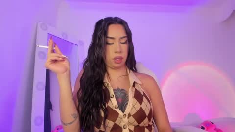 Snapshot of julietabomgv chatting on 01-27-25, 02:20 julietabomgv online show from 01-27-25, 02:20