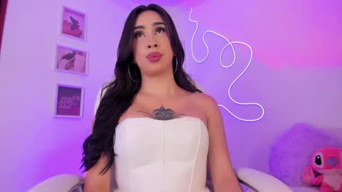 Snapshot of julietabomgv chatting on 03-01-25, 12:50 julietabomgv online show from 03-01-25, 12:50