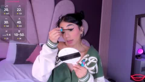 Snapshot of julietacheer chatting on 02-21-25, 02:27 Julieta online show from 02-21-25, 02:27