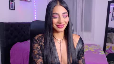 Snapshot of julietacheer chatting on 10-08-25, 02:09 Julieta online show from 10-08-25, 02:09