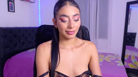 Snapshot of julietacheer chatting on 10-10-25, 01:04 Julieta online show from 10-10-25, 01:04