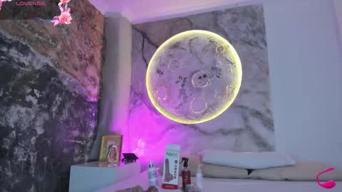 julietakane online show from 01-08-26, 05:43