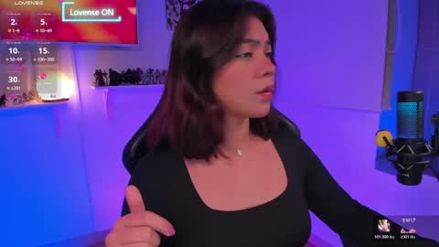 Snapshot of julietariverss chatting on 04-16-26, 09:43 Julieta online show from 04-16-26, 09:43