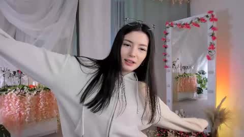 Snapshot of julietaromaniss chatting on 02-24-25, 09:09 Julieta or Jully online show from 02-24-25, 09:09