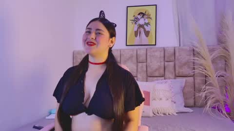 julietatorres_ online show from 11-21-25, 03:05