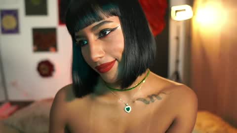 julietawinona online show from 06-05-26, 03:29