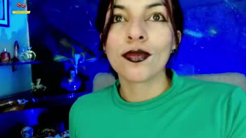 Snapshot of julieth_sex1 chatting on 06-18-26, 10:41 online show from 06-18-26, 10:41