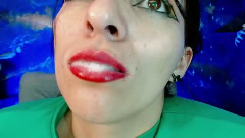 Snapshot of julieth_sex1 chatting on 07-09-26, 11:14 online show from 07-09-26, 11:14