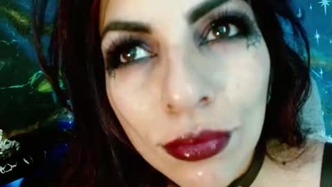 Snapshot of julieth_sex1 chatting on 07-17-26, 01:23 online show from 07-17-26, 01:23