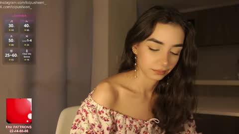 Snapshot of juliette_dee chatting on 05-18-26, 10:26 Juliette Dee online show from 05-18-26, 10:26