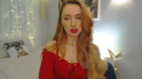 Snapshot of juliettesensual chatting on 12-06-24, 10:08 JulietteSensual online show from 12-06-24, 10:08