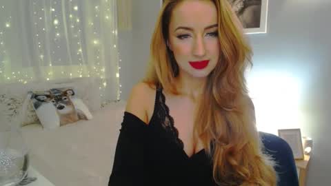 Snapshot of juliettesensual chatting on 12-20-24, 09:28 JulietteSensual online show from 12-20-24, 09:28