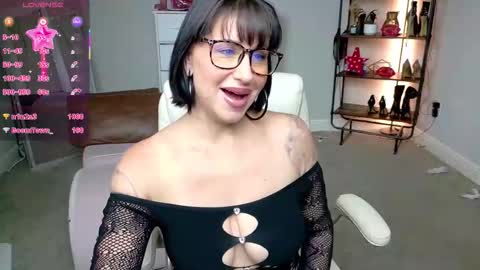 Julie online show from 02-26-26, 03:55