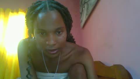 Snapshot of juliexexy chatting on 12-24-24, 07:17 juliexexy online show from 12-24-24, 07:17