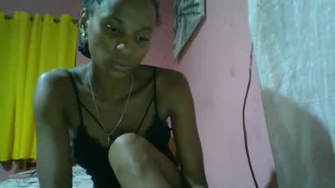 Snapshot of juliexexy chatting on 01-13-25, 06:59 juliexexy online show from 01-13-25, 06:59