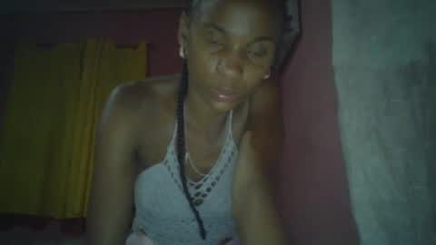 Snapshot of juliexexy chatting on 01-14-25, 06:38 juliexexy online show from 01-14-25, 06:38