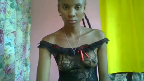 Snapshot of juliexexy chatting on 01-15-25, 08:30 juliexexy online show from 01-15-25, 08:30