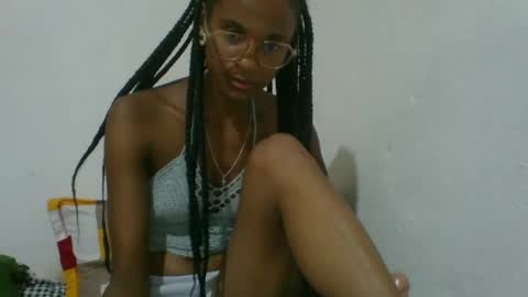 Snapshot of juliexexy chatting on 02-07-25, 06:34 juliexexy online show from 02-07-25, 06:34
