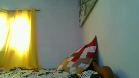 Snapshot of juliexexy chatting on 02-21-25, 09:02 juliexexy online show from 02-21-25, 09:02