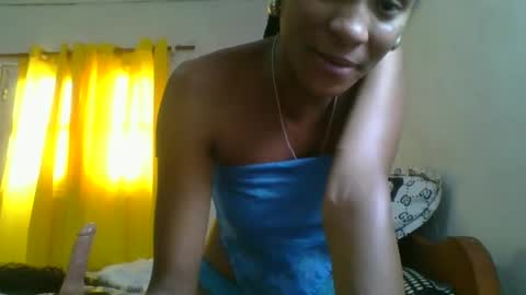 Snapshot of juliexexy chatting on 02-23-25, 11:33 juliexexy online show from 02-23-25, 11:33