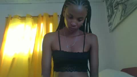 Snapshot of juliexexy chatting on 03-06-25, 04:41 juliexexy online show from 03-06-25, 04:41