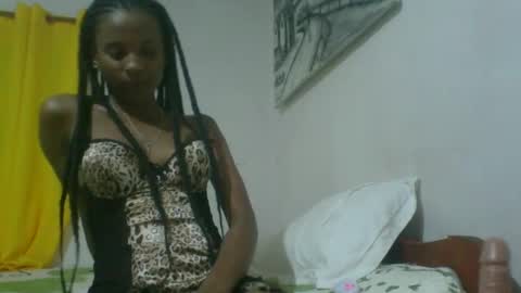 Snapshot of juliexexy chatting on 03-11-25, 03:45 juliexexy online show from 03-11-25, 03:45