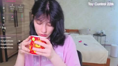 Snapshot of julissweet chatting on 06-06-26, 07:13 Asmodeus online show from 06-06-26, 07:13