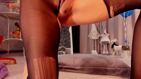 jullia_moor online show from 02-05-25, 04:16