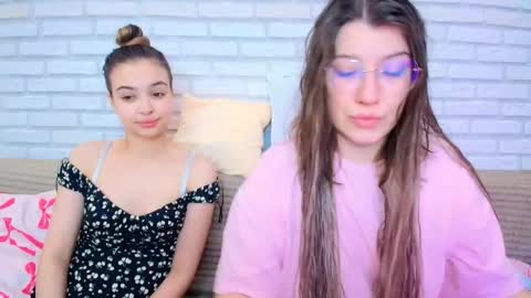 Snapshot of jullymood chatting on 02-27-26, 07:19 DoubleCherry online show from 02-27-26, 07:19