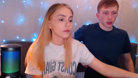 Snapshot of julsweet chatting on 09-22-25, 09:39 sweet online show from 09-22-25, 09:39