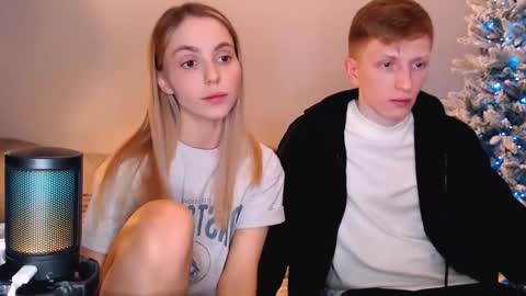 Snapshot of julsweet chatting on 01-12-26, 09:20 sweet online show from 01-12-26, 09:20