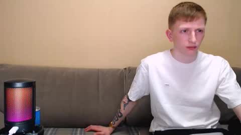 Snapshot of julsweet chatting on 03-14-26, 10:26 sweet online show from 03-14-26, 10:26