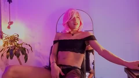 july_quinzel online show from 06-21-26, 02:36