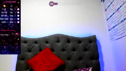 Julya Smith online show from 12-19-24, 05:18