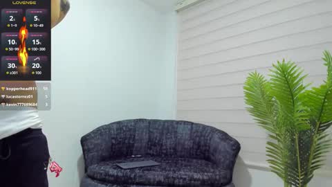 Junior online show from 03-17-26, 01:32