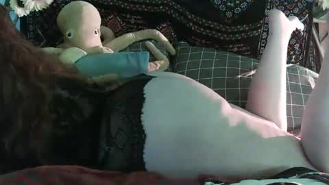 Juniper Darling  online show from 04-17-26, 07:50