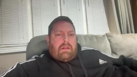 Snapshot of junky345 chatting on 01-27-25, 08:39 Junky online show from 01-27-25, 08:39