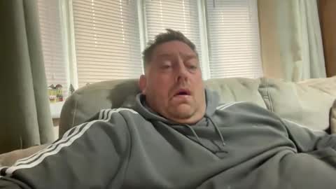 Snapshot of junky345 chatting on 11-24-25, 08:25 Junky online show from 11-24-25, 08:25